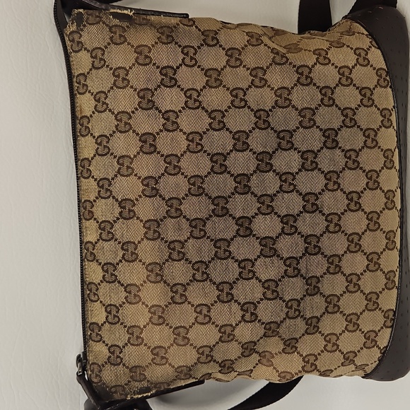 Authentic Gucci Monogram Classic Crossbody Handbag Purse Authentic - Picture 6 of 16